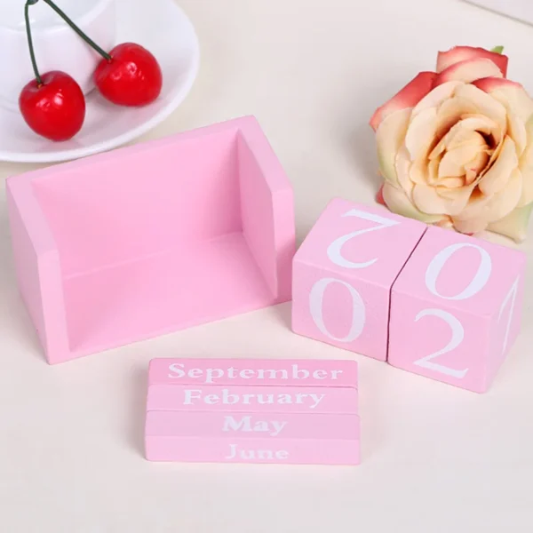 Wooden Perpetual Desk Calendar & Planner - Image 5